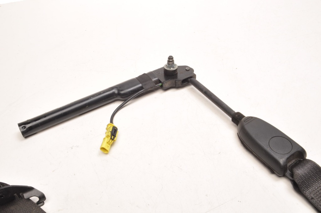 фото №9, Opel astra j iv pas правий перед передній натягувач 13337412 gtc hb 5d