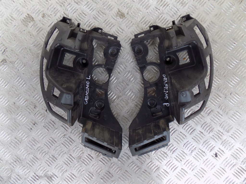 фото №1, Opel grandland x напрямна бампера лівий правий задня 17-