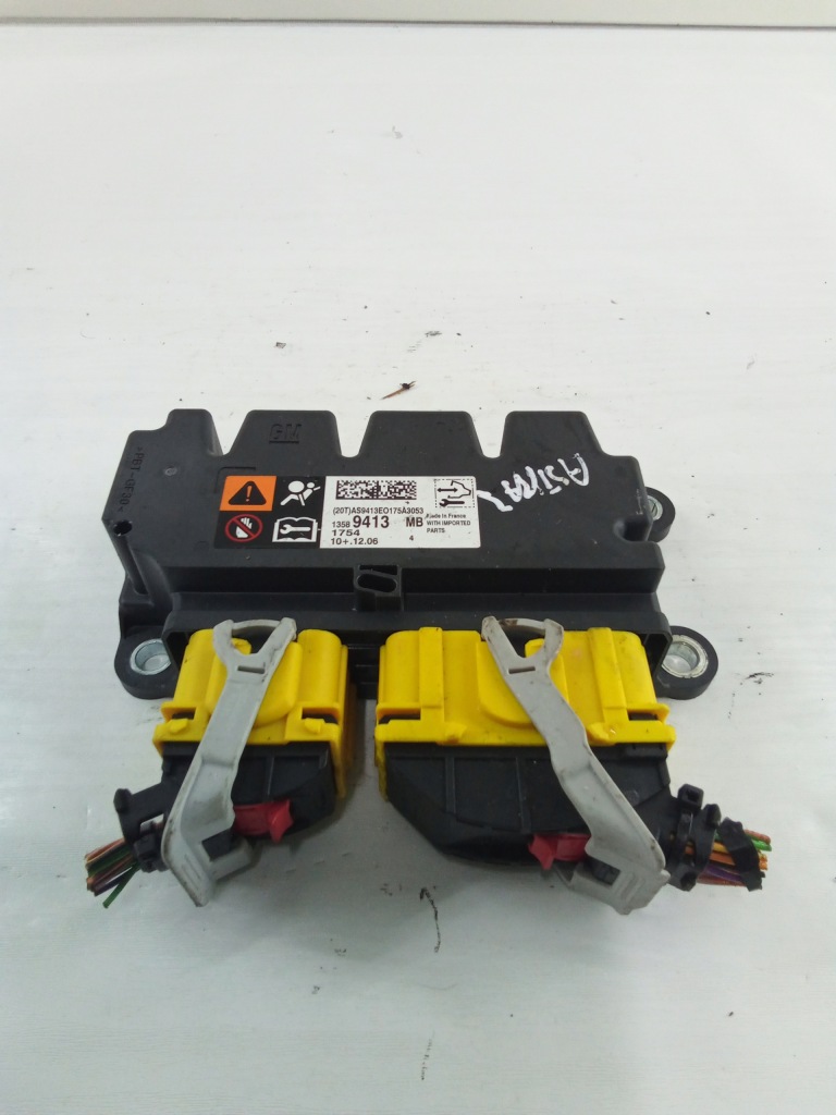 фото №1, G225 модуль подушка безопасности opel astra j 13589413