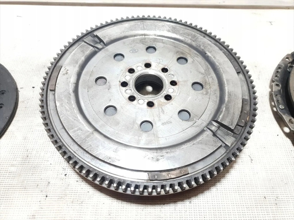 фото №7, Toyota avensis сцепление / комплект 2.2 d-4d дизель 110kw 150 hp 134500r010