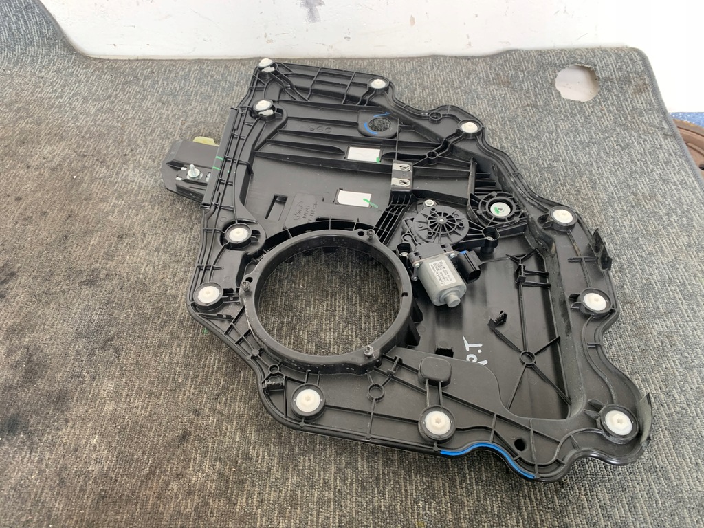 фото №3, Ford mustang mach-e rwd 2021r підйомник скло правий задня задній