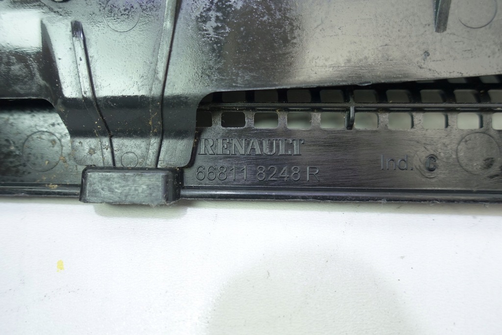 фото №7, Жабо renault zoe 668118248r