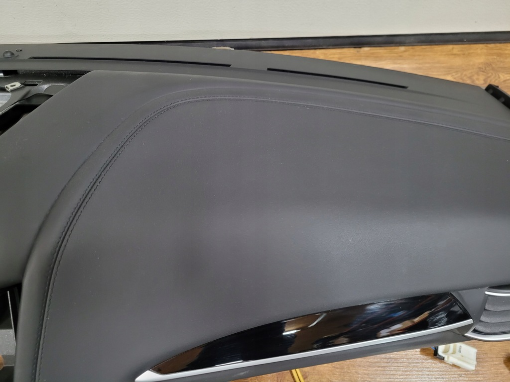 фото №4, Maserati levante комплект подушка безопасности консоль ремни идеальное состояние кожа гладкая