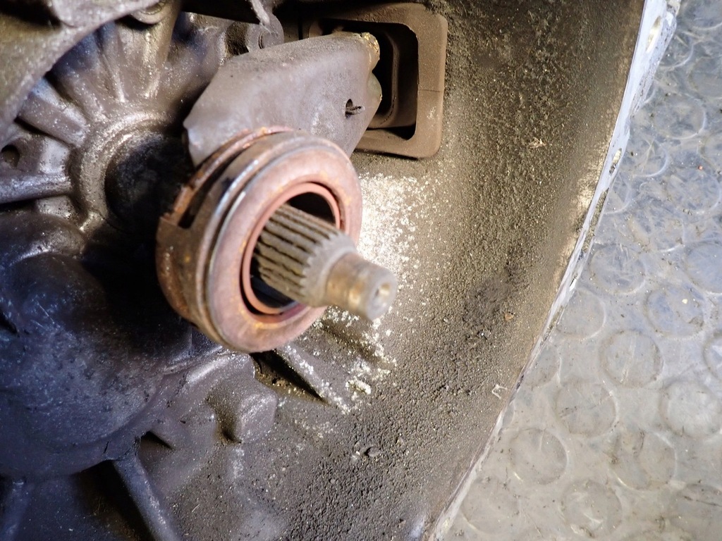 фото №11, Коробка передач передач mazda 5 i 1.8 gw f7