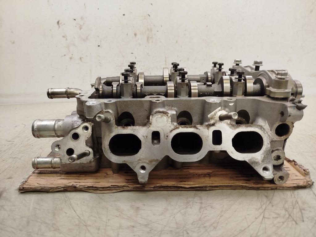 фото №7, Головка двигателя toyota aygo 1kr 1611541580 1.0 12v c1 107 2