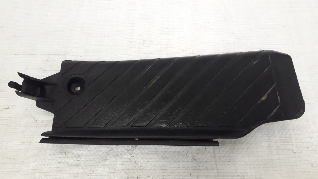 фото №13, Подножка подножка audi a4 b7 8e1864777