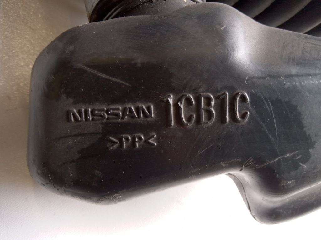 фото №4, Резонатор труба шланг воздухозаборник воздуха nissan 350z