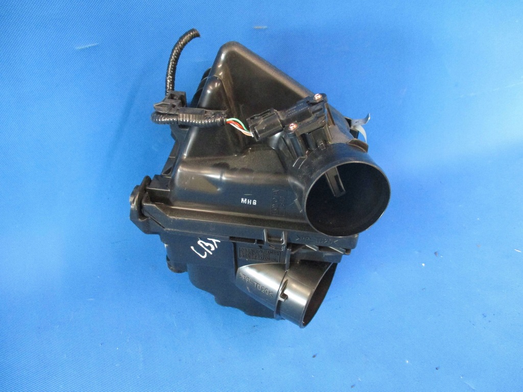 фото №1, Корпус фильтра воздуха lexus lbx 24-