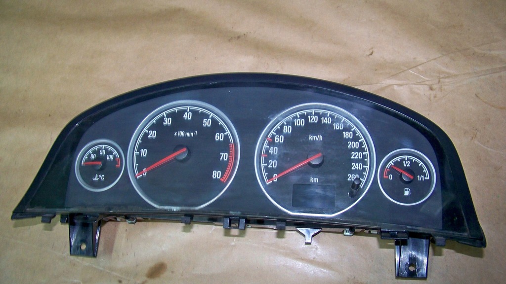 фото №1, Opel vectra c 05r 1.8 счетчик