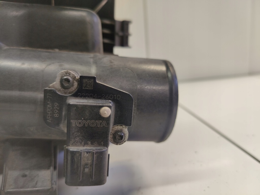 фото №6, Toyota urban cruiser 1.4d корпус фильтра воздуха 1020007s01