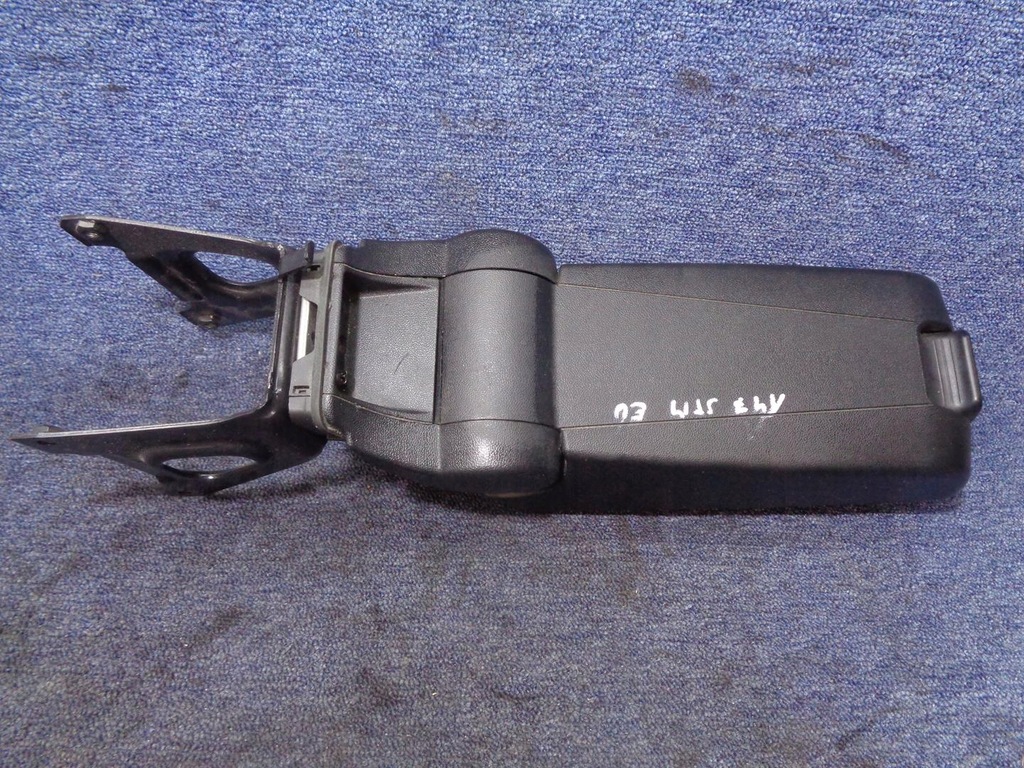 фото №8, Підлокітник alfa romeo 147 2000-2010r.