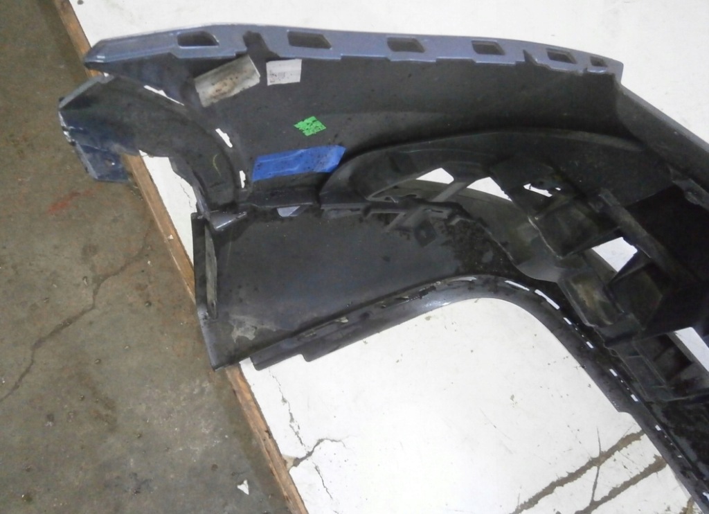 Бампер audi q3 lift 8u0 14-17rok задняя nr tw661 Недорого