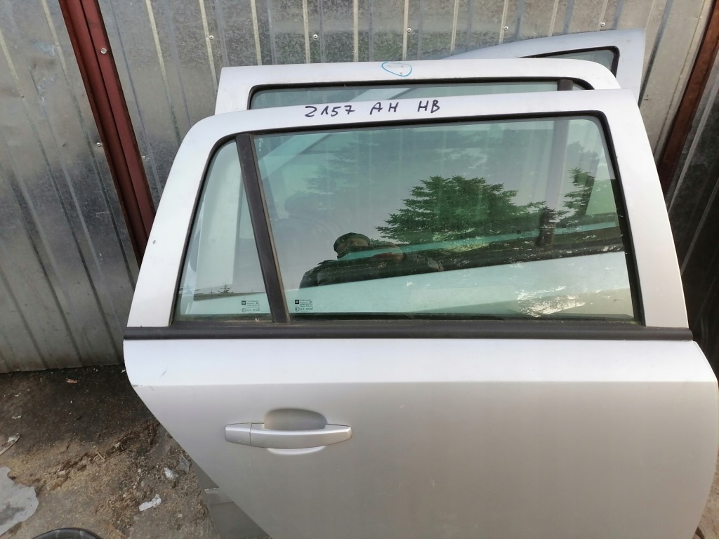 Двері праве праві задній opel astra h z57 універсал Київ