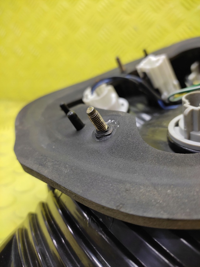 фото №8, Hyundai coupe лампа левый задняя