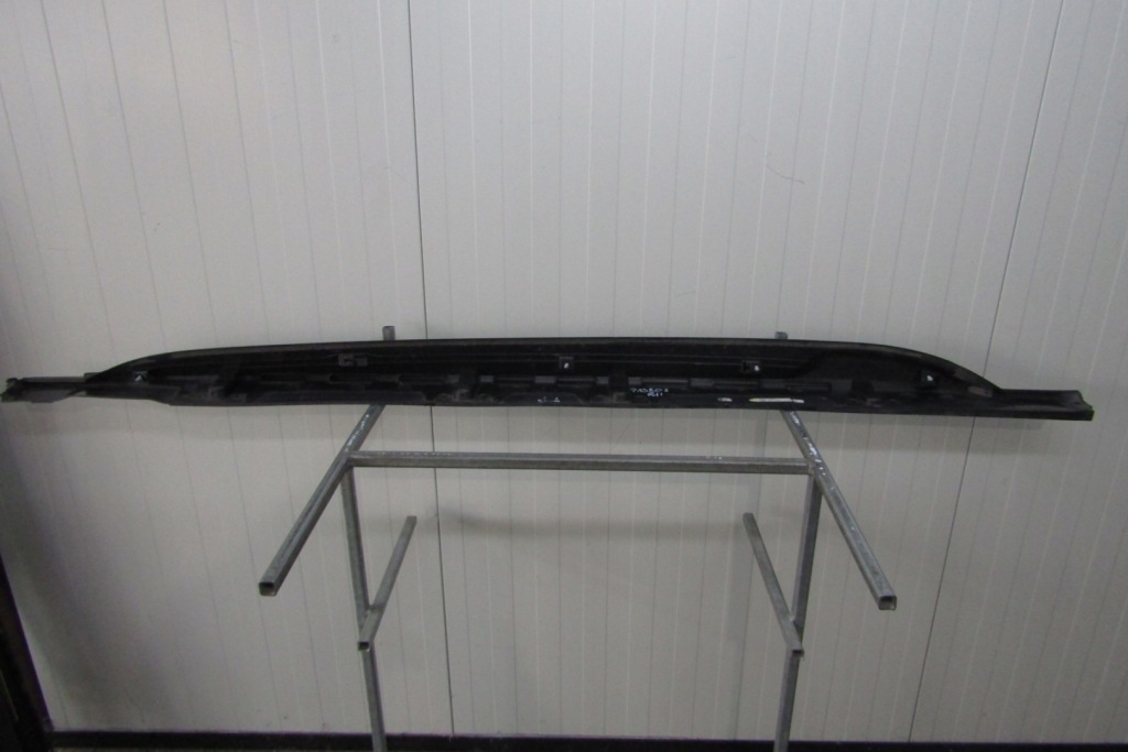 фото №9, Молдинг порог правая cupra born 21- порог 10e