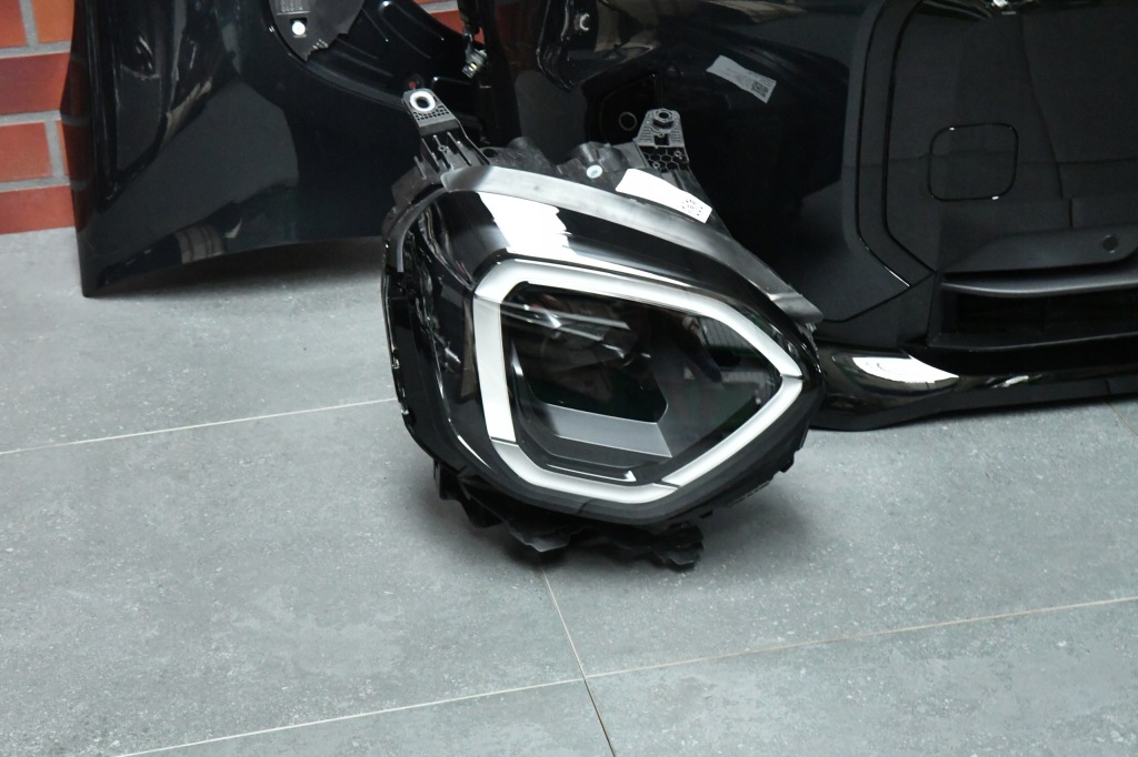 Капот радіатор ремінь ліхтарі  led бампер mini cooper j05 se aceman в Україні