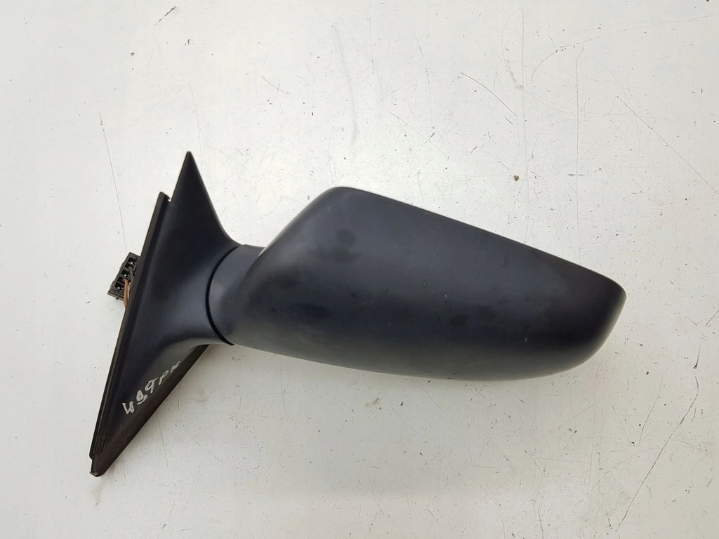 фото №7, Audi a4 s4 b5 8d 1997 левая сторона полный