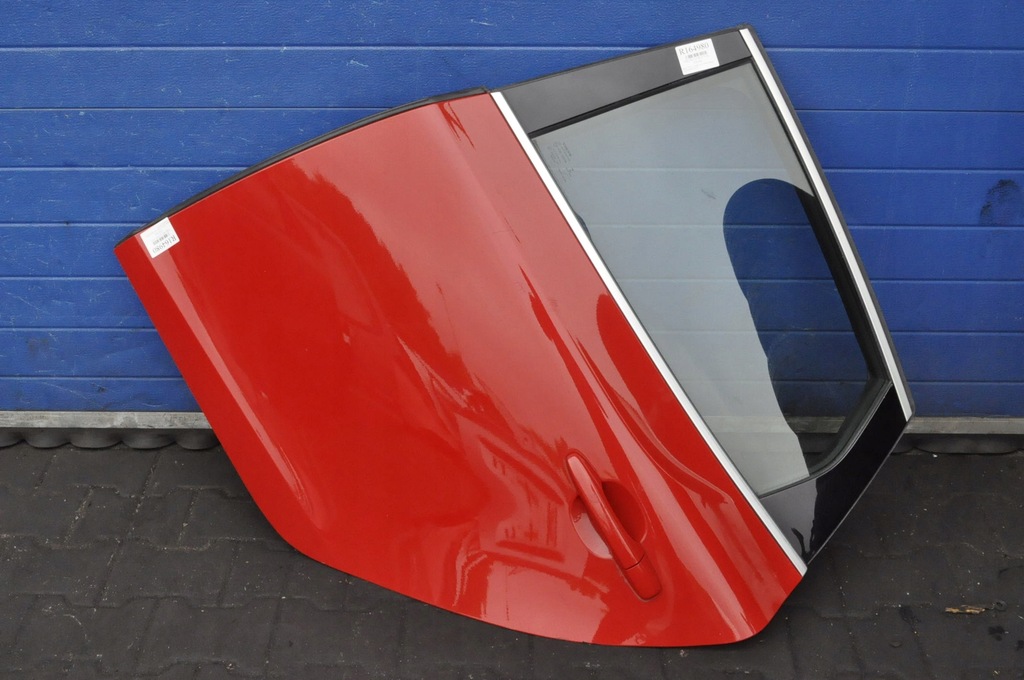 фото №1, Volvo v40 ii дверь левый задняя задние