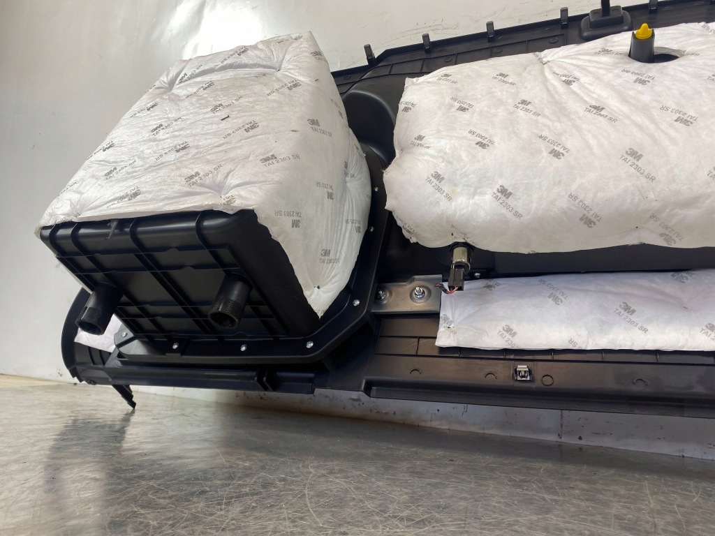 2017 ssangyong rexton панель бардачка колеса запасного Доставка