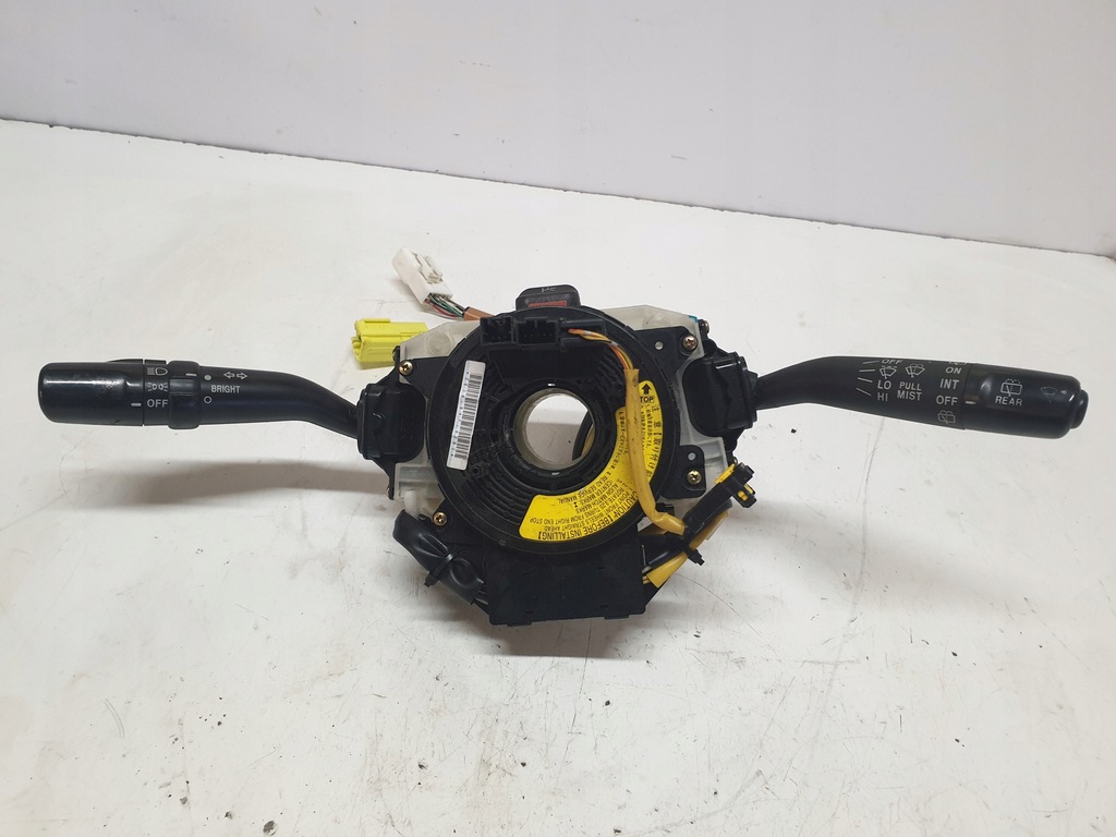 фото №1, Переключатель комбинированный переключатели subaru forester ii 83111sa16