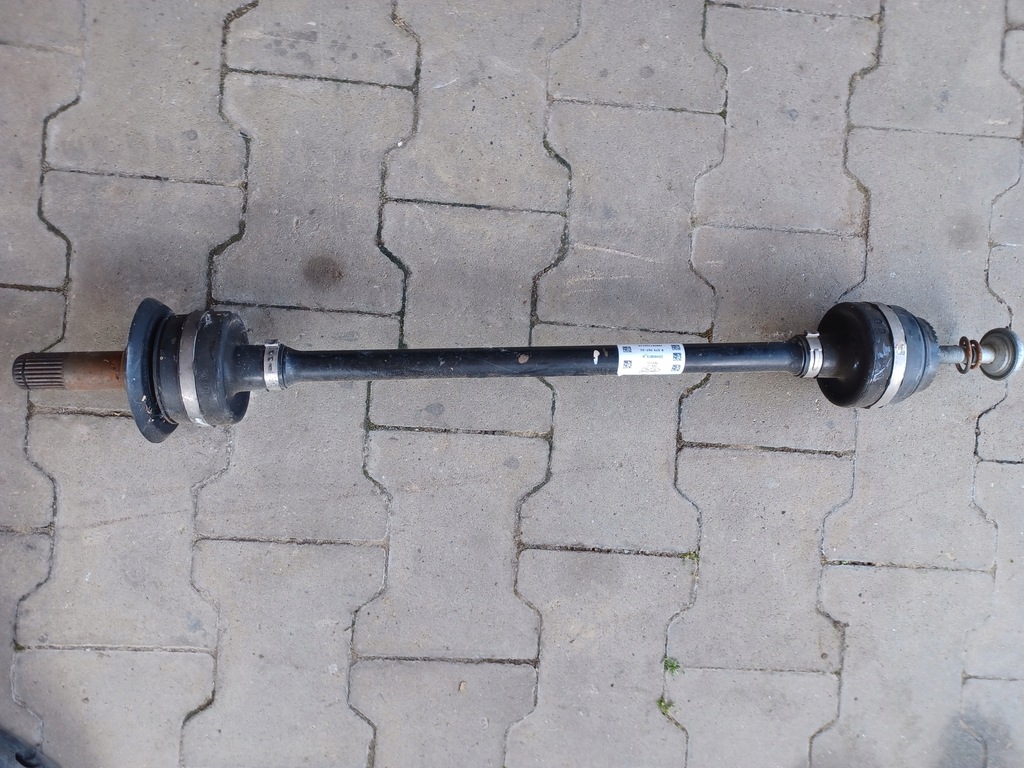 фото №1, Bmw оригинальный номер 8679967 приводной вал