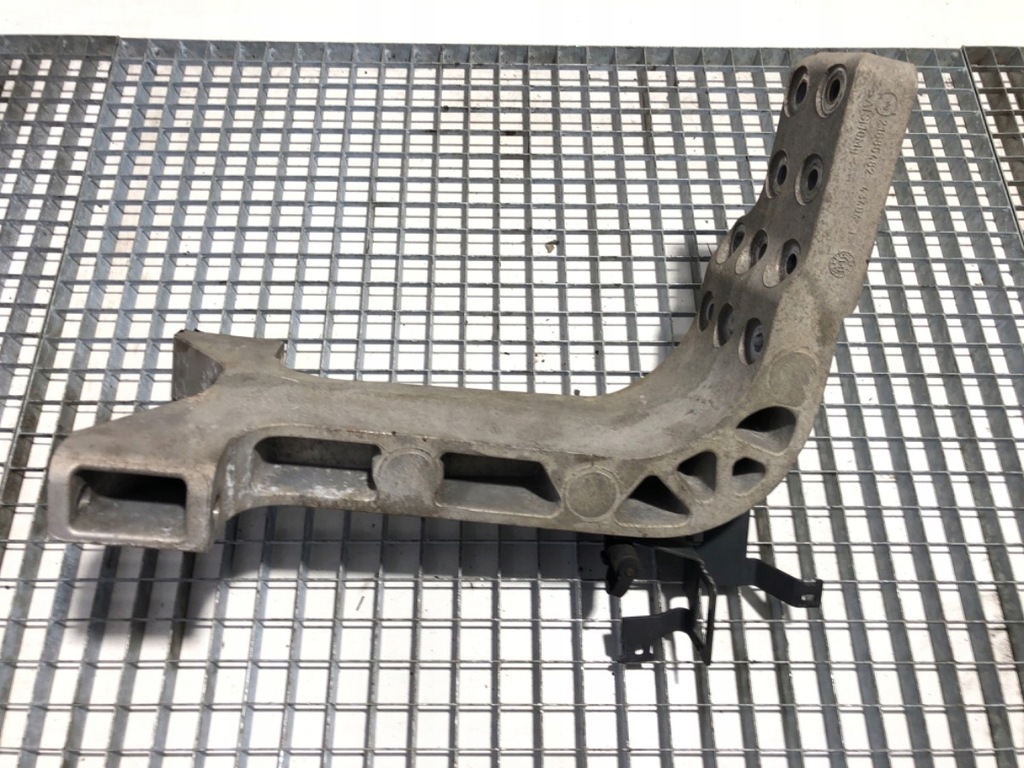 фото №1, Кронштейн бака scr volvo fh ii 21686482