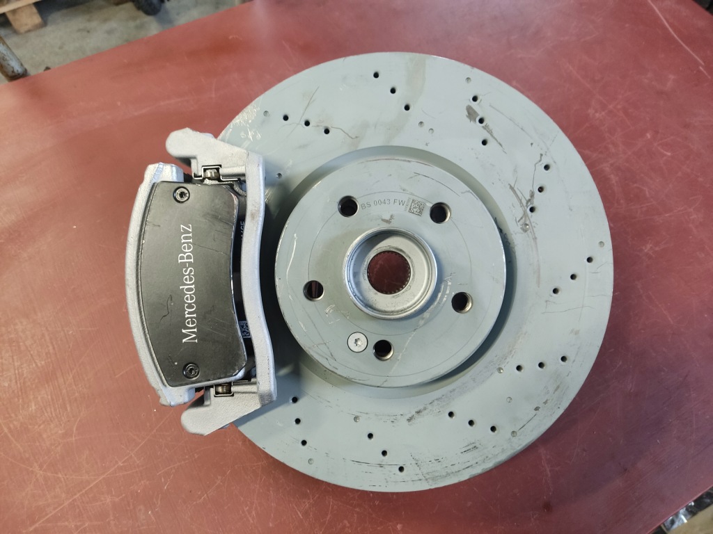 фото №1, Поворотний кулак ступиця mercedes b klasa w247 a2473320700