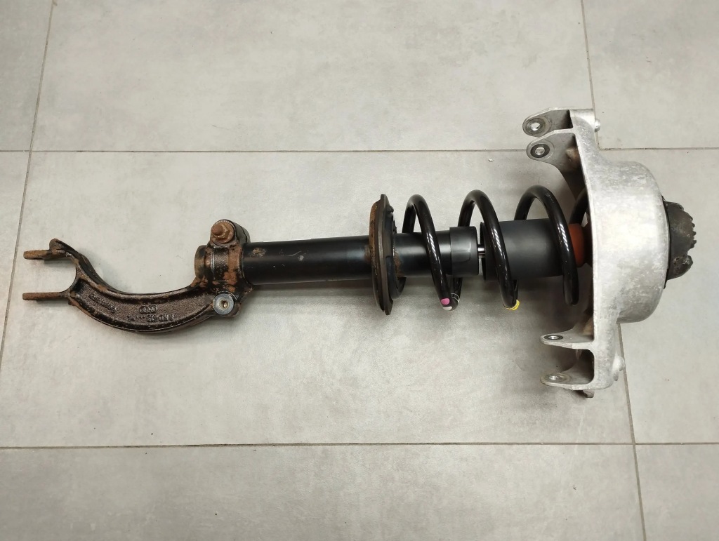 фото №1, Audi q5 8r амортизатор лівий перед 8r0031ak