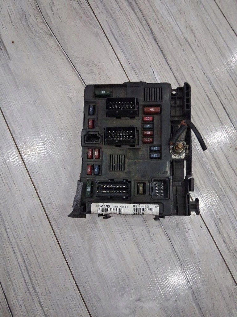 фото №1, Модуль коробка предохранителей citroen c3 9643498880