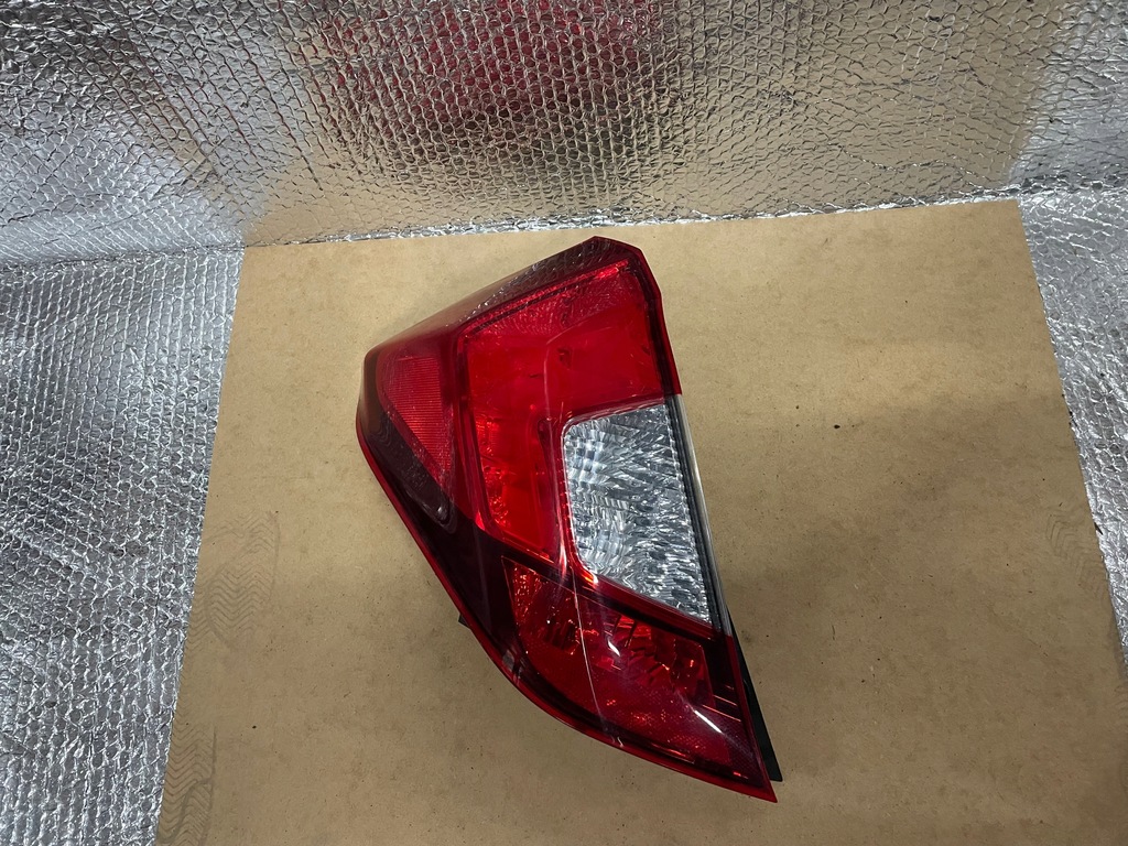 фото №1, Honda jazz iv 4 лампа левая задняя задняя led ładna eur