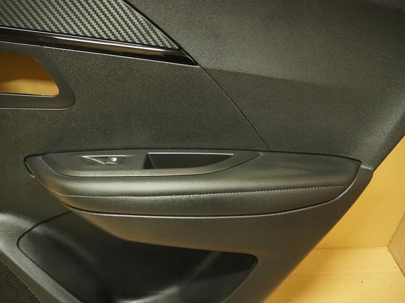 фото №4, Оббивка двері правий задня peugeot 2008 ii