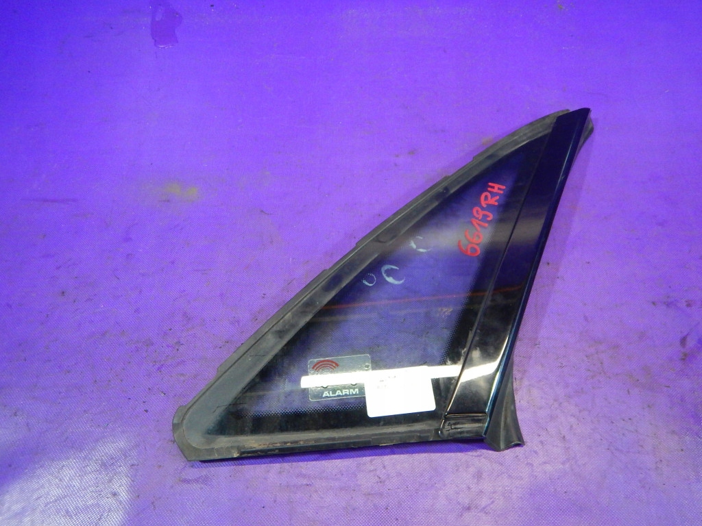 фото №1, Audi a8 d2 94- скло кузовна трикутник малий правий задня права задня