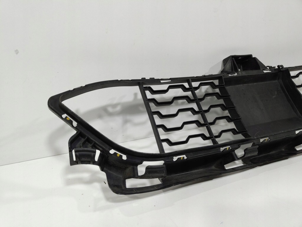 фото №10, Bmw 3 gt f34 решётка средняя бампера перед 8057191