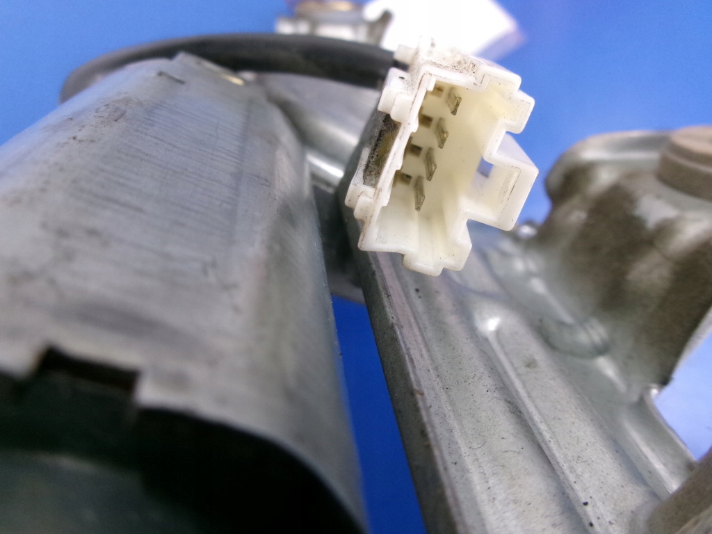 фото №6, Mitsubishi pajero i pinin 3d двигун двірники задня bosch 0390206518