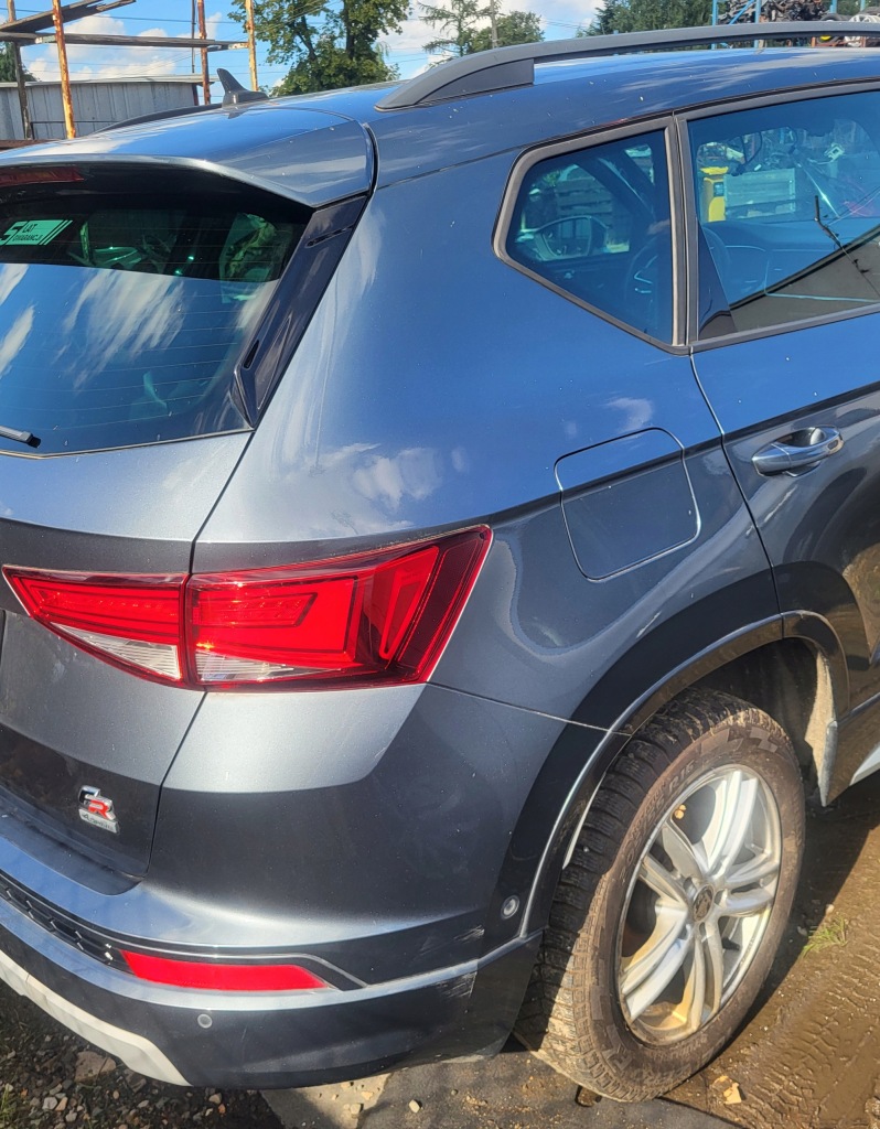 Фара led правий задня w крила seat ateca оригінальний номер європа 575945308d Доставка