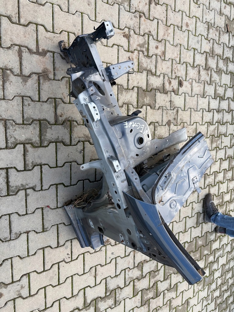 фото №1, Четверть лонжерон чашка подкрылок левый перед renault megane iv 2017 rok