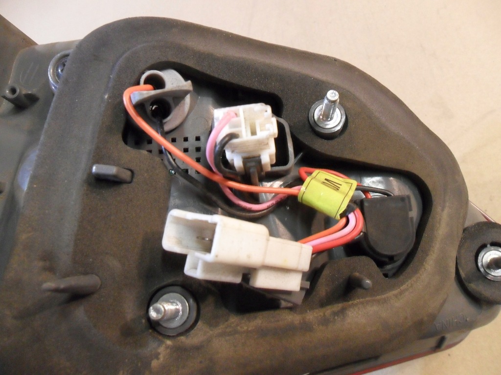 фото №15, Hyundai i40 12-15 kombi лампа ліва задня 92403-3z0