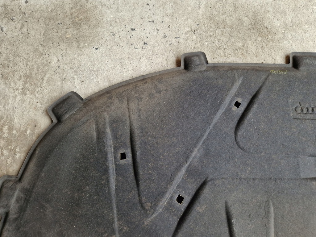 фото №10, Шумоізоляція підкрилок капот audi a3 8p lift 8p0863825l