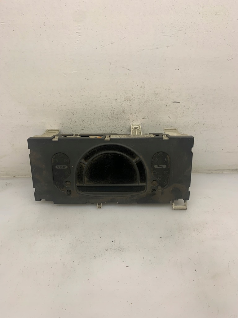 фото №1, Счетчик приборная панель p8200418021d renaut