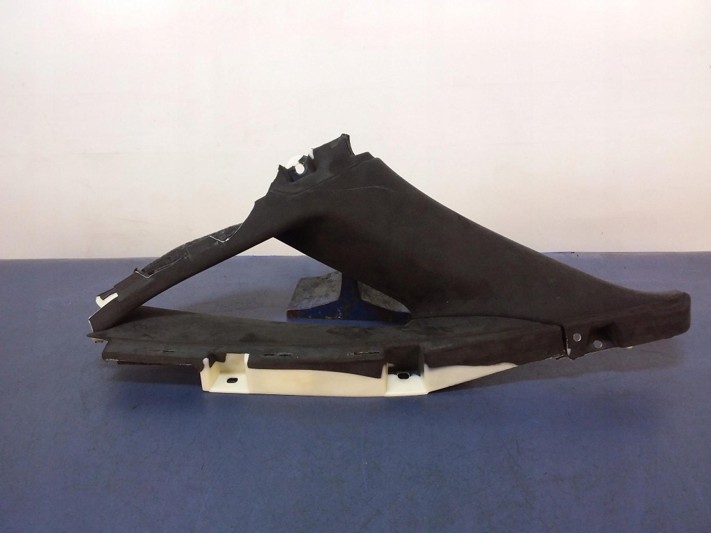 фото №3, Audi a8 d4 long защита стойка c правая alcantara