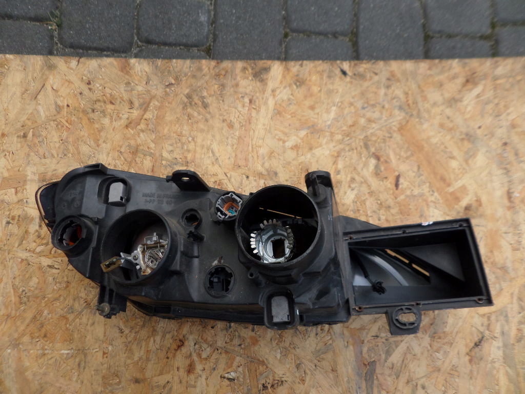 фото №7, Лампа ксенон перед левый левая передняя фара primera p11