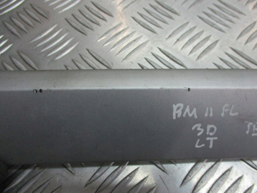 фото №5, Молдинг крила лівий задня megane ii 3d ted69