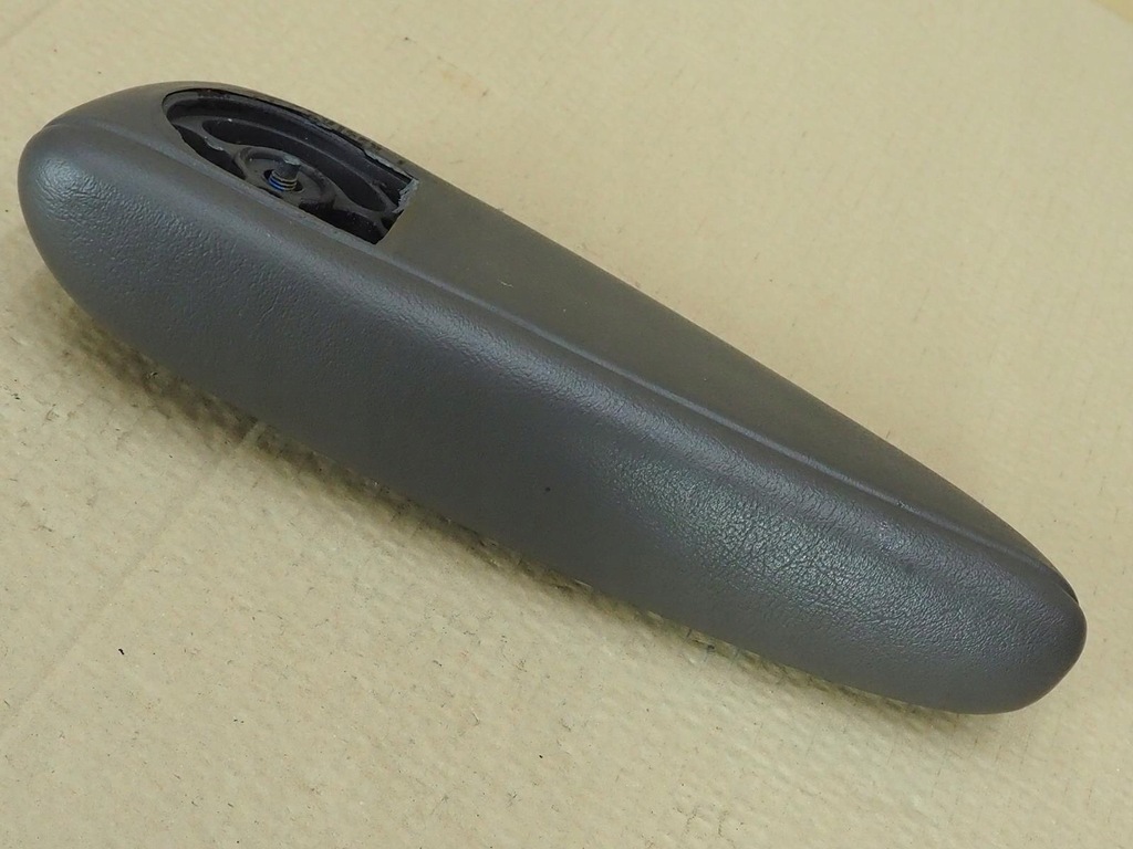 фото №14, Pt cruiser подлокотник сиденье lewego водителя