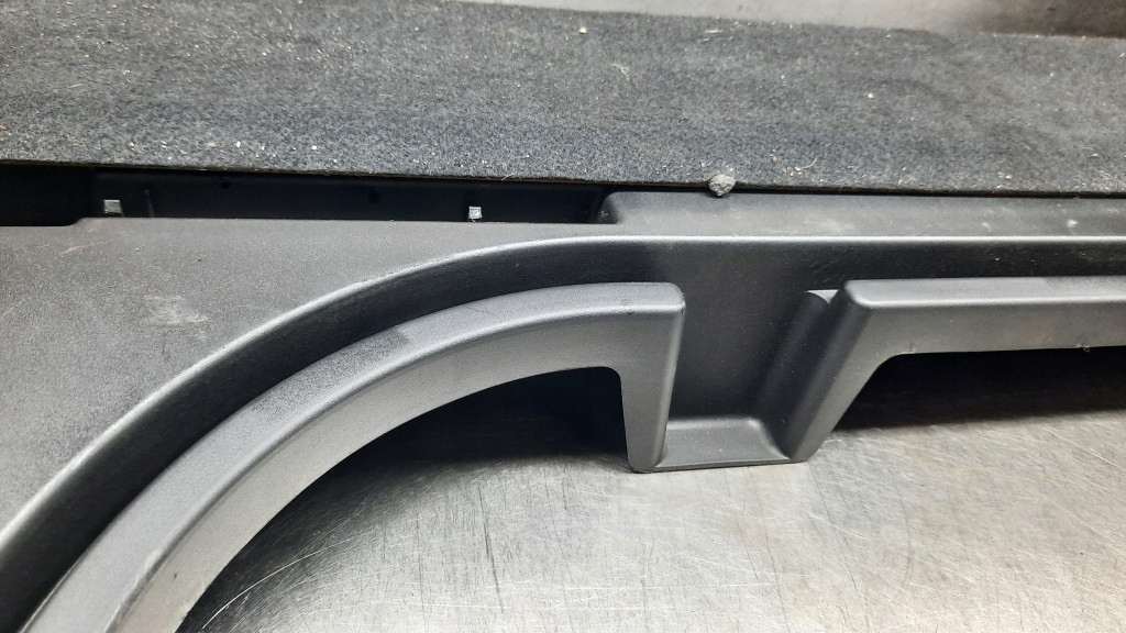 фото №5, Обшивка вкладиш багажника mazda 3 i 03-09r hb 5 двері