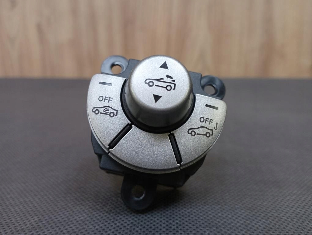 фото №1, Mercedes slk r171 переключатель управление открывания крыша a1718205110