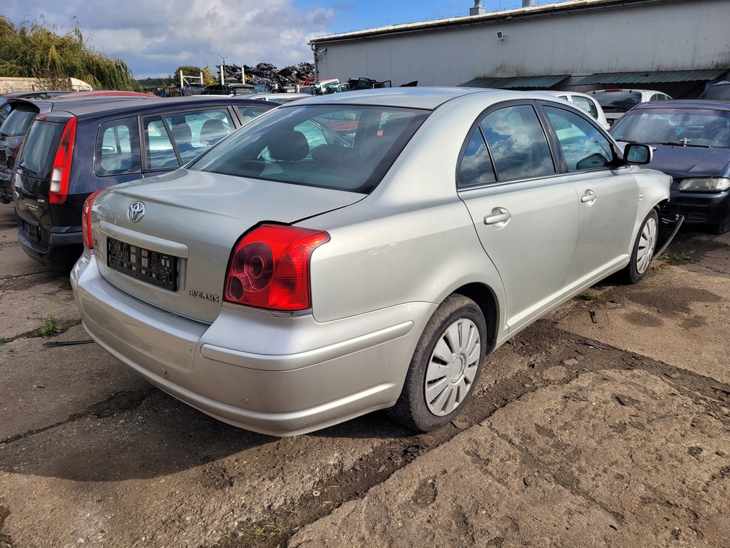 фото №2, Генератор toyota avensis t25