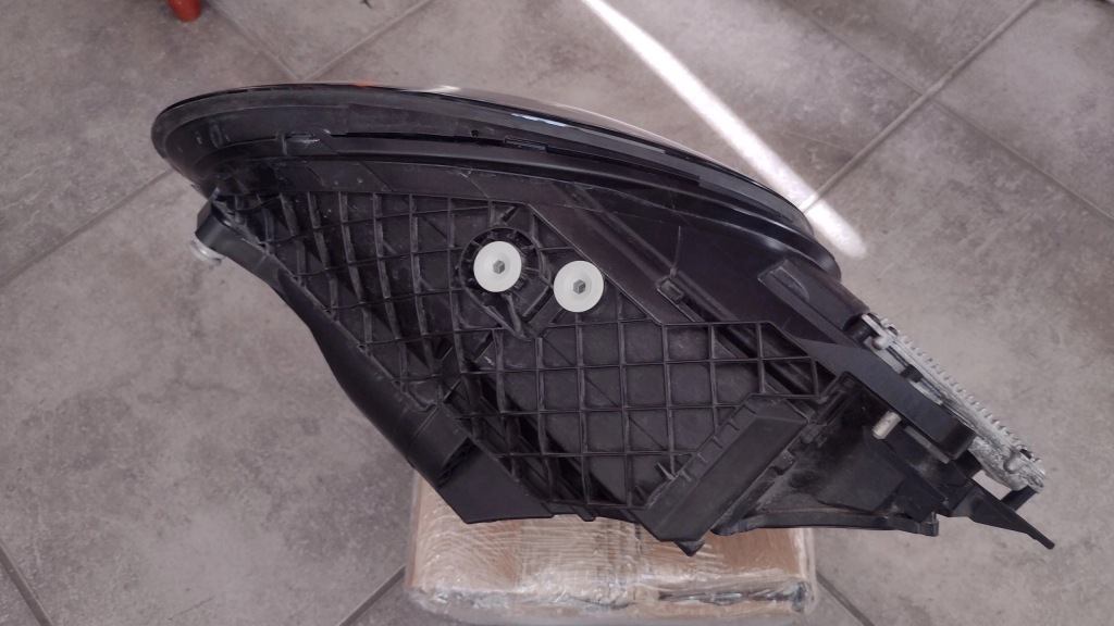 фото №13, Porsche carrera 911 992 лампа передние перед правая matrix 992941060f