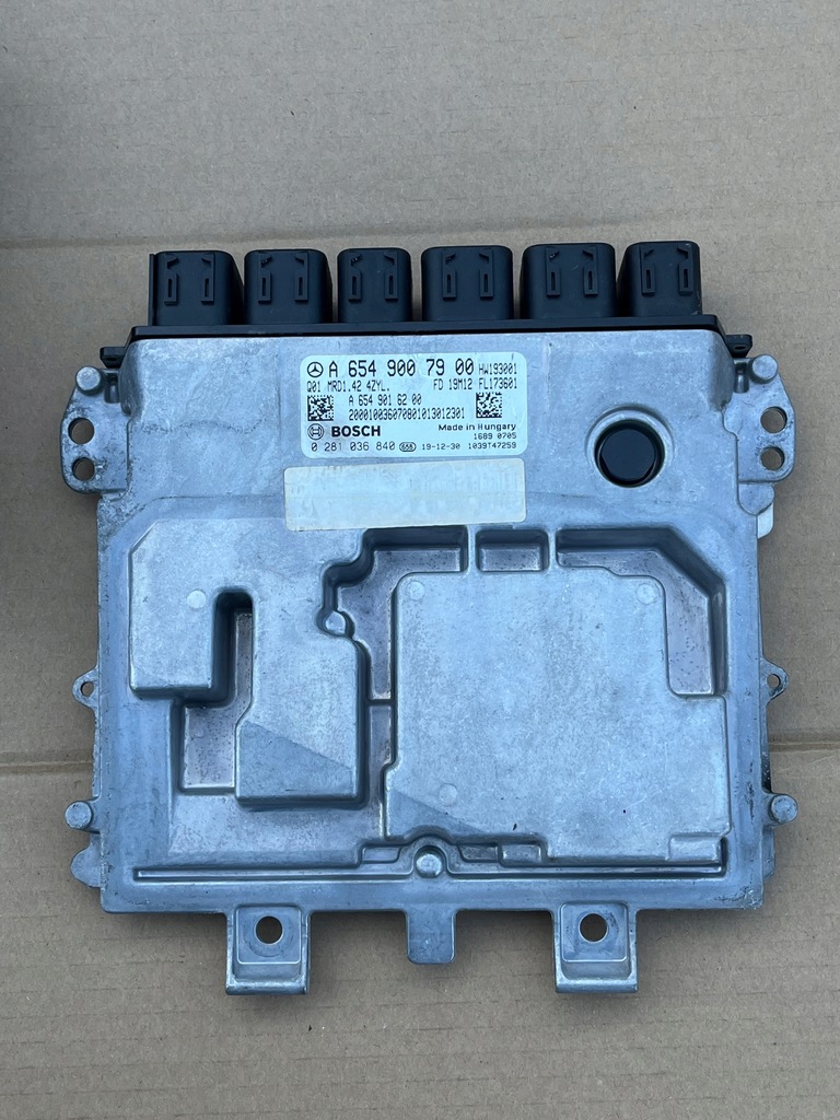 фото №1, Бортовой компьютер, блок управления двигателя mercedes a6549007900