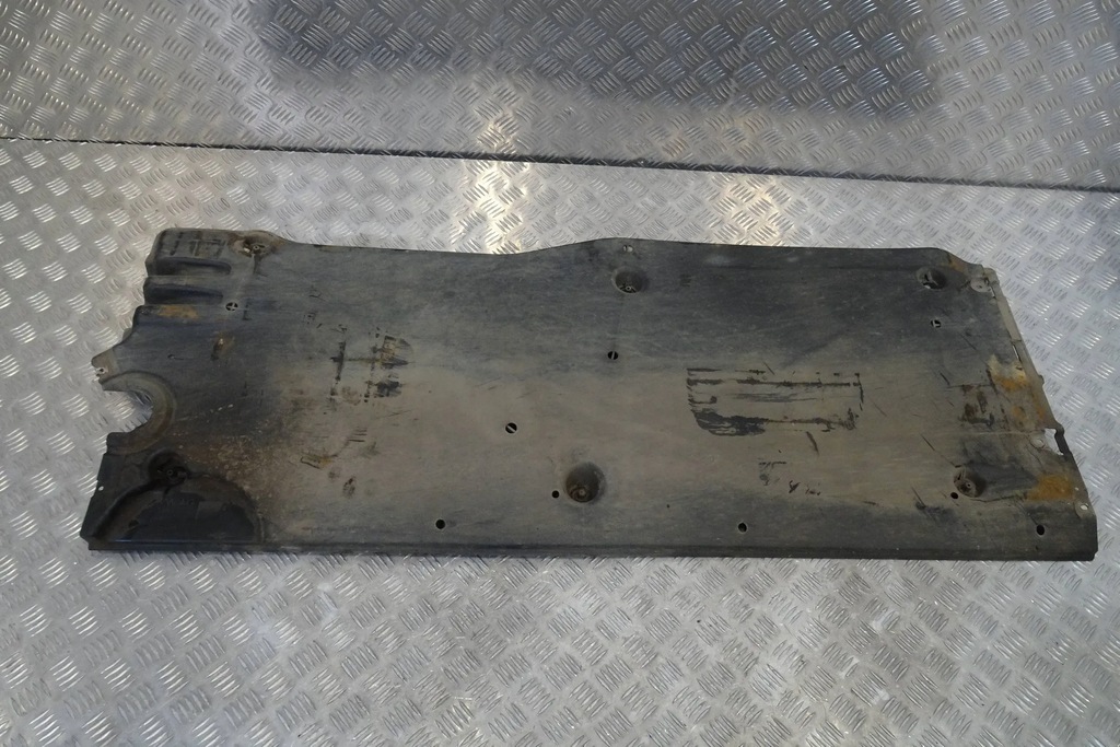 фото №1, Seat arona - защита подвеска правая 2q0825202b