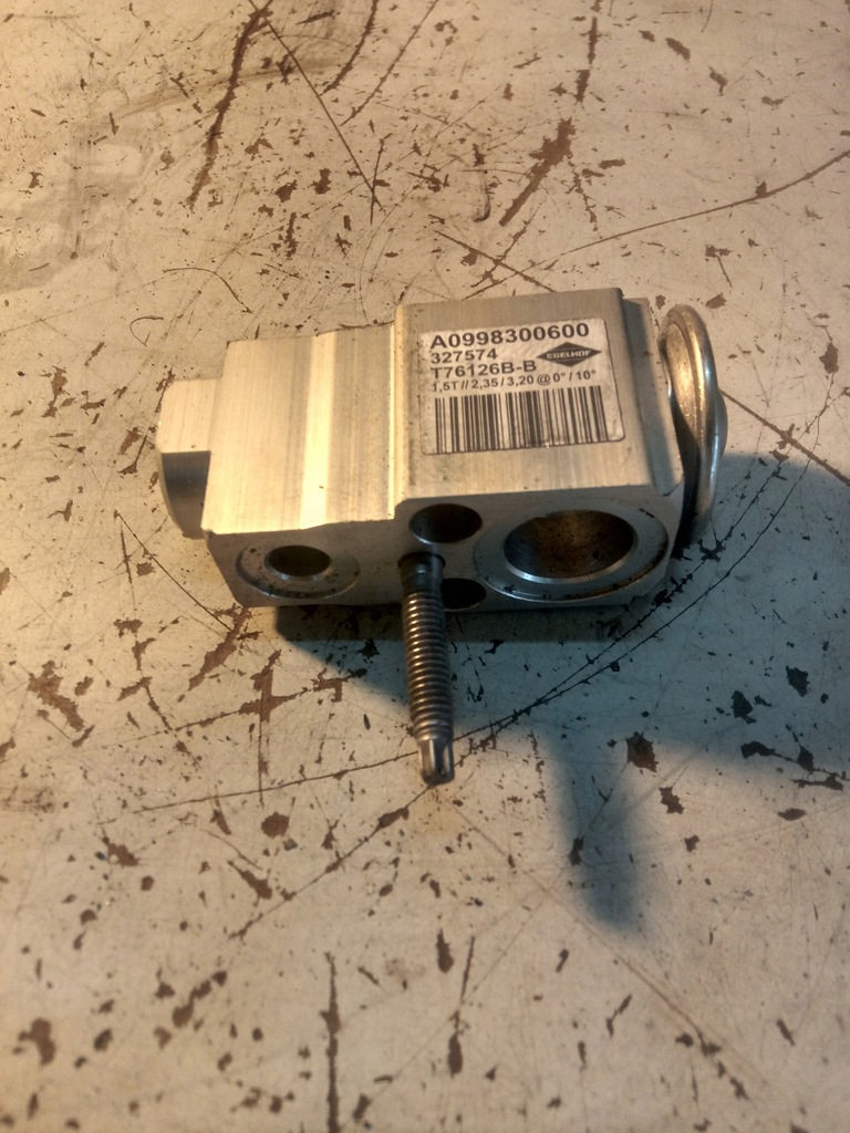 фото №1, Mercedes w205 клапан расширительный a0998300600